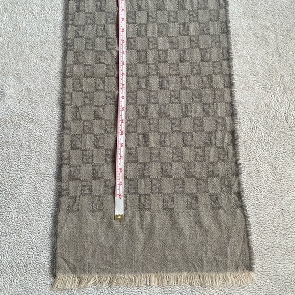 Preloved Used Authentic FENDI SCARF - Picture 13 of 16